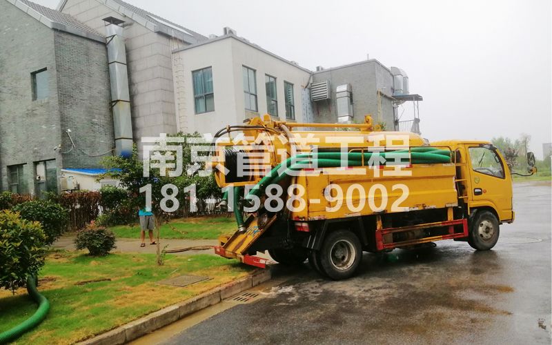 246奥体小区化粪池清理